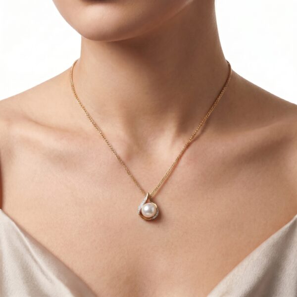 Luxury jewellery collection by Melekkis Jewellery in Paralimni, Cyprus, featuring premium gold, diamond and silver designs