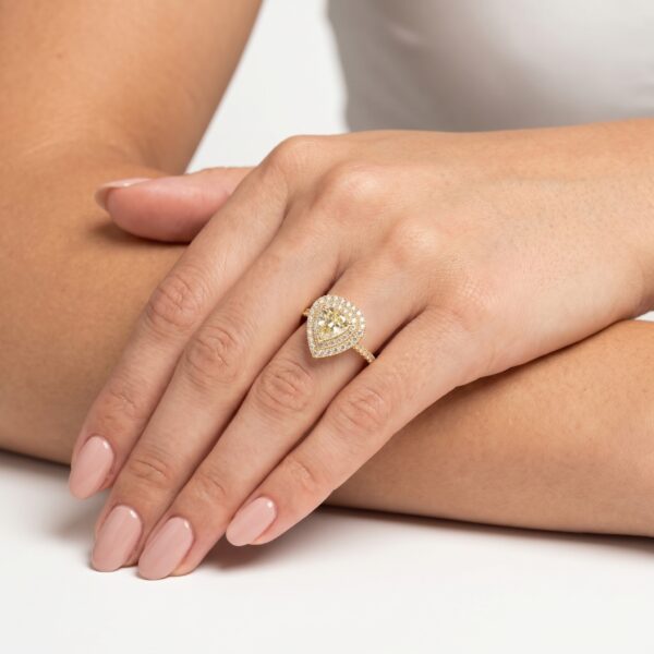 Luxury jewellery collection by Melekkis Jewellery in Paralimni, Cyprus, featuring premium gold, diamond and silver designs