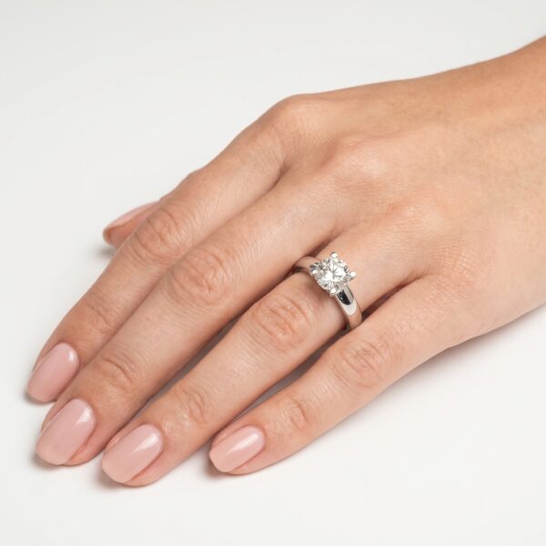 Luxury jewellery collection by Melekkis Jewellery in Paralimni, Cyprus, featuring premium gold, diamond and silver designs